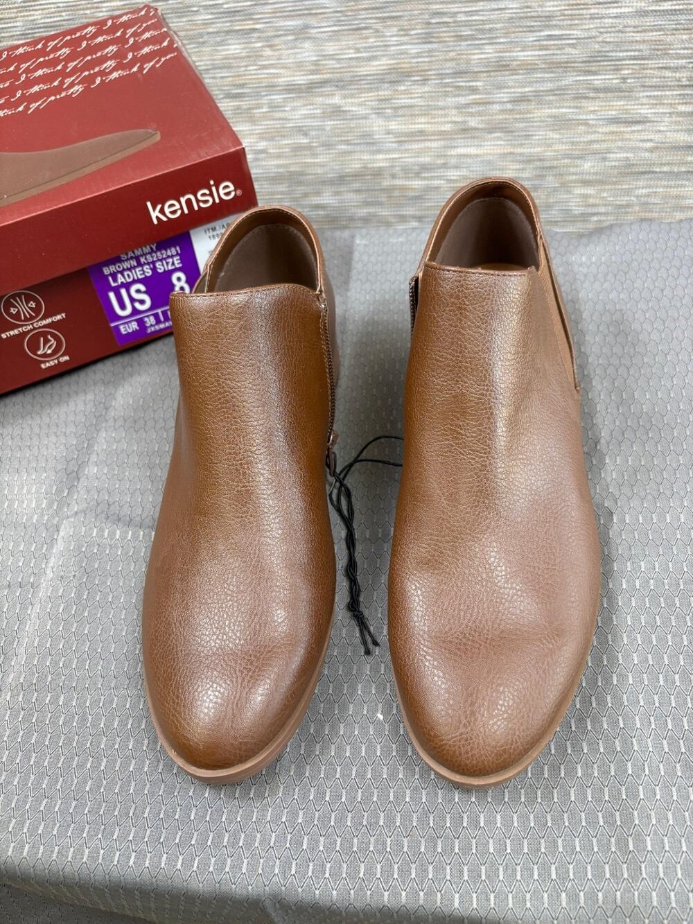 Kensie Sammy Bootie Womens Brown Leather Side Zipper Stretch Comfort Size 8 NEW